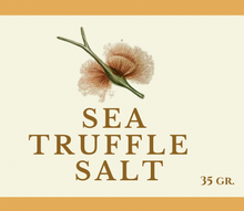 Load image into Gallery viewer, Sea truffle Salt / Sjávartrufflusalt Innihald: salt og þangskegg