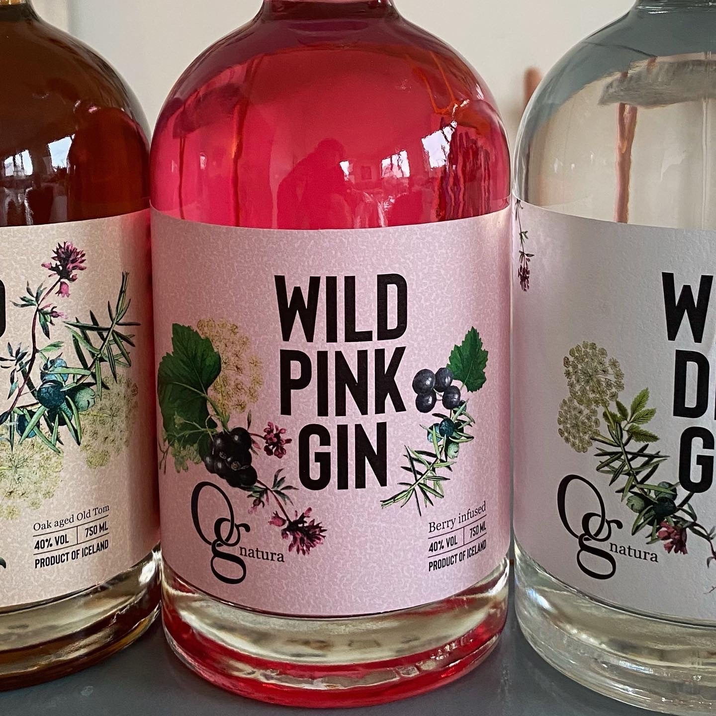 WILD PINK GIN